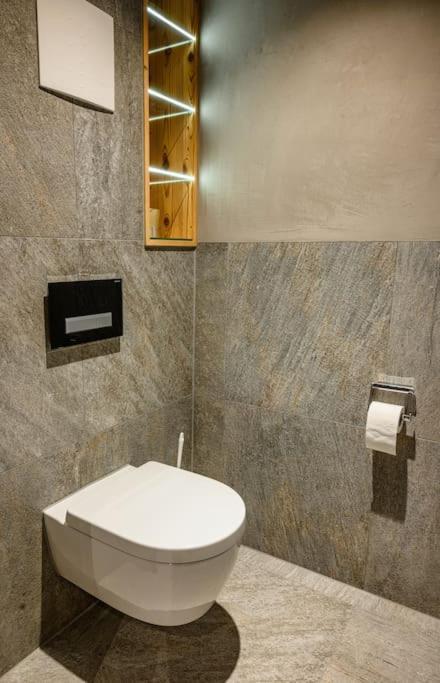 Luxurioese Ferienwohnung Seelage ฟรีดริชส์ฮาเฟน ภายนอก รูปภาพ