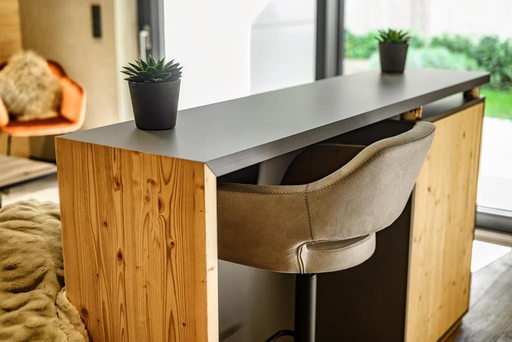 Luxurioese Ferienwohnung Seelage ฟรีดริชส์ฮาเฟน ภายนอก รูปภาพ